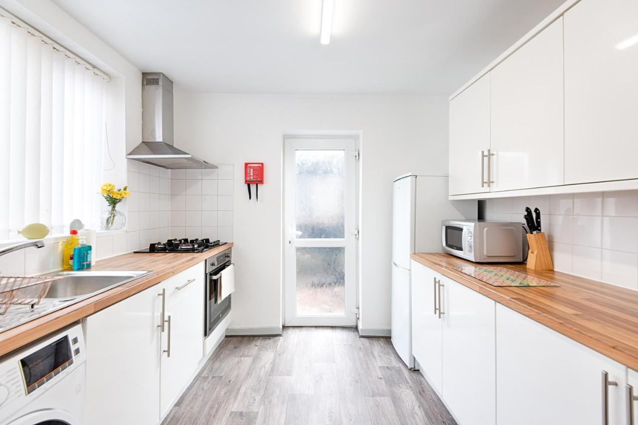 Walk To Swansea Stadium, 3 Rooms, Smart Tv'S Kültér fotó